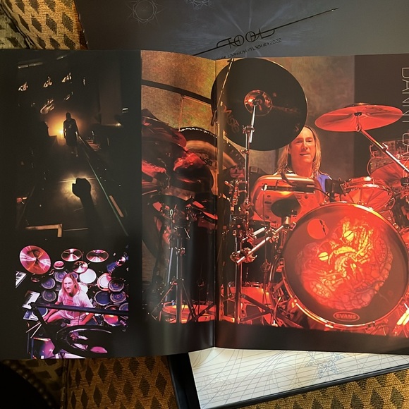 TOOL VIP Fear Inoculum Box Set. - Picture 5 of 13